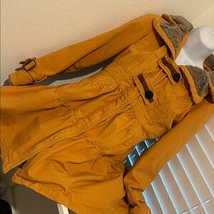 Stylish Mustard Yellow dress Coat with Faux Fur Collar kids large